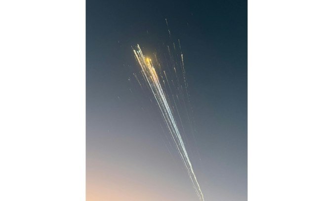 Explosão de um foguete Starship em 16 de janeiro de 2025